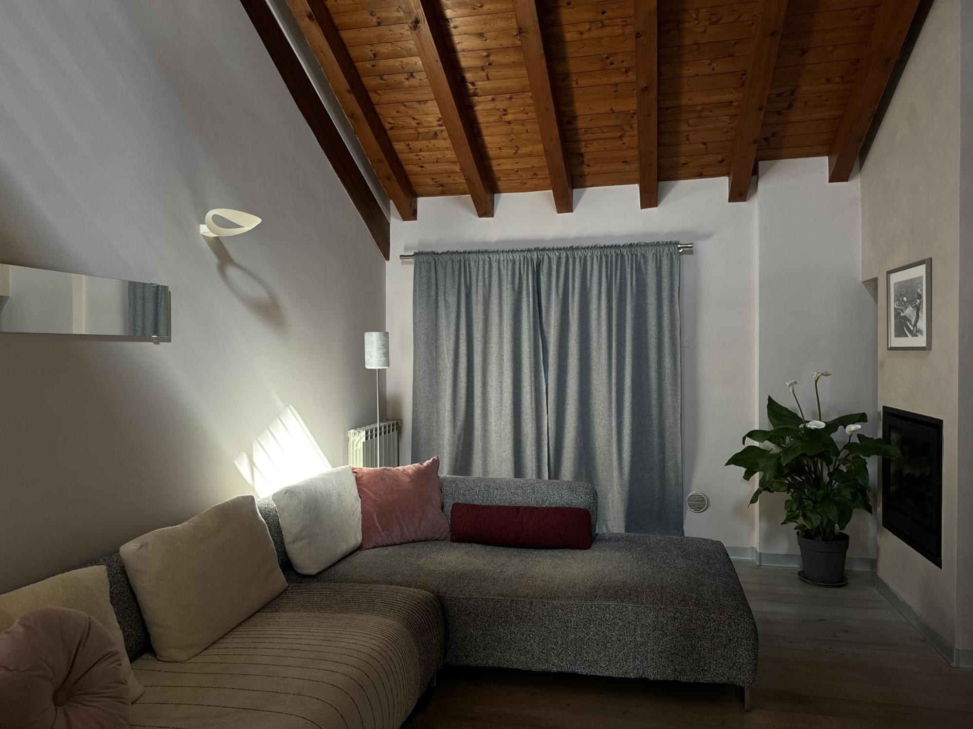 Filandalago Apartment Изео Екстериор снимка
